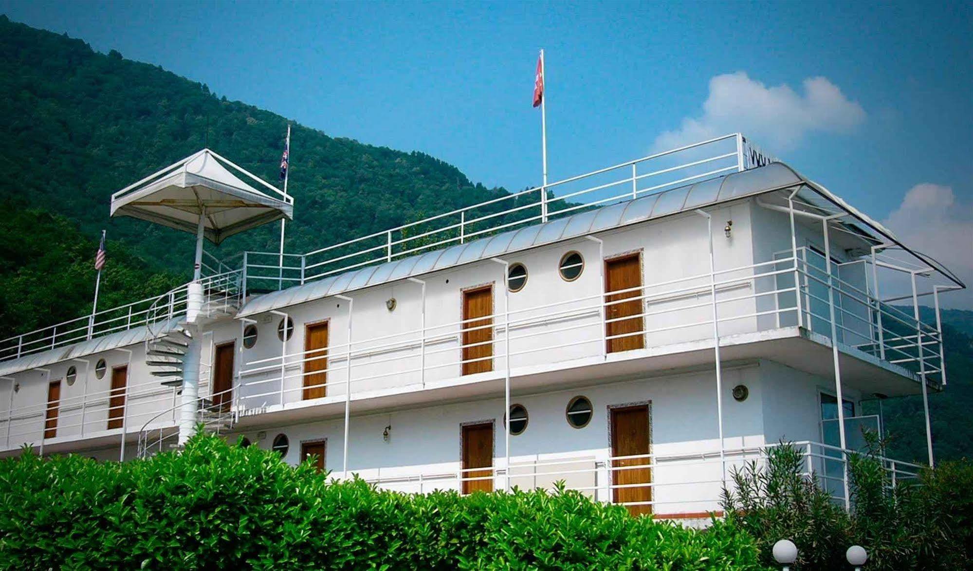 ואלמדררה Hotel Nautilus מראה חיצוני תמונה